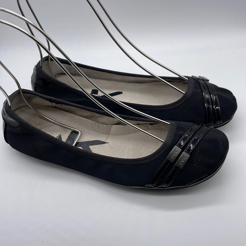 Women's Black Ballet Flats